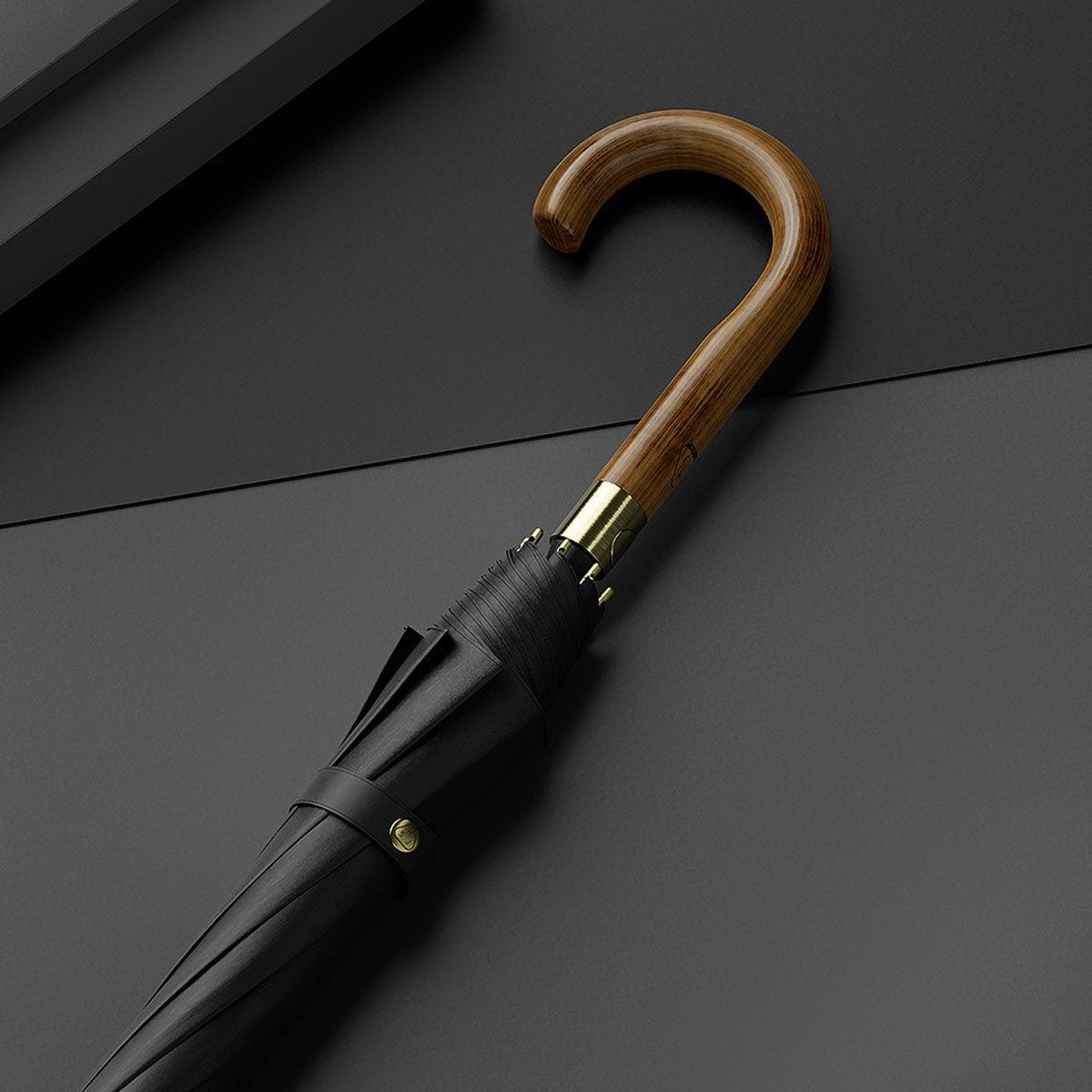 Black Elegant Classic Umbrella with wooden handle